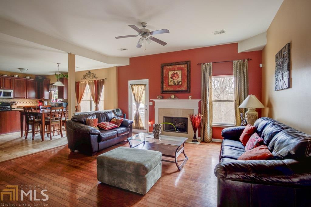 1325 Grey Rock Way