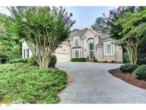 5710 Stoneleigh Dr