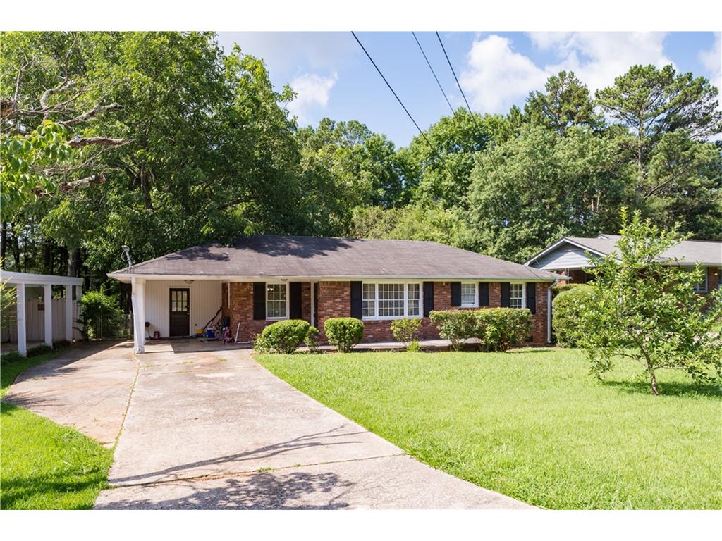 1386 Sandy Ln