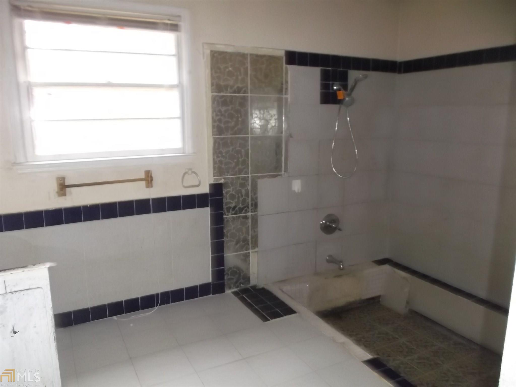 4204 Fairington Ridge Cir