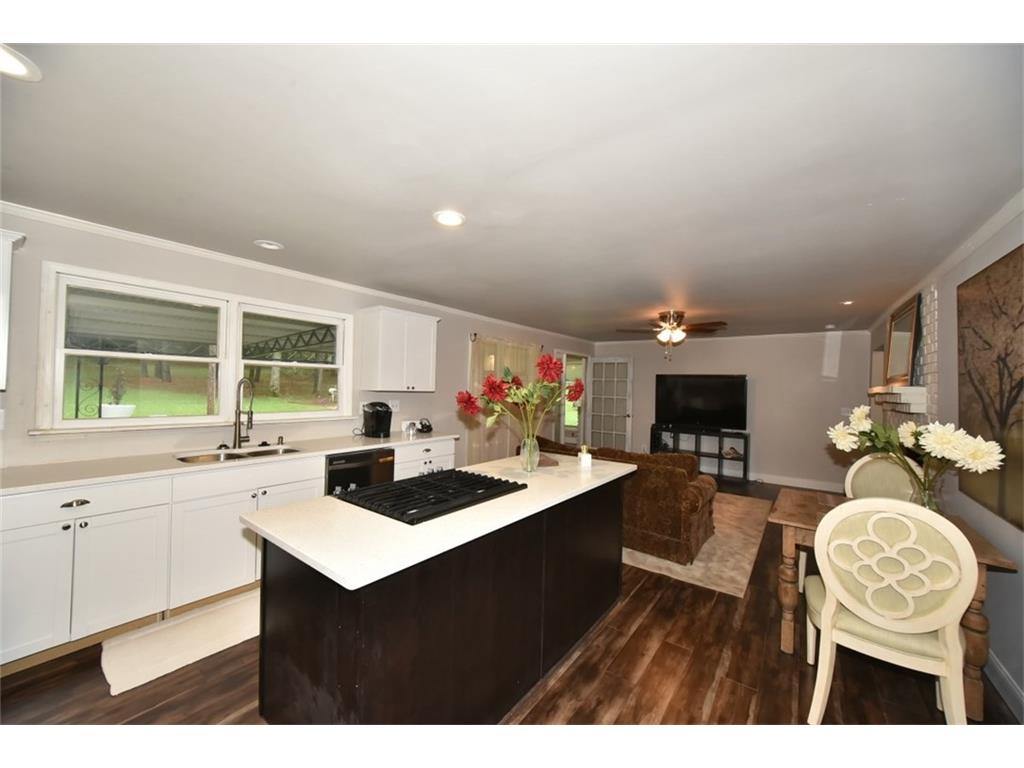 1637 Dennis Spring Rd