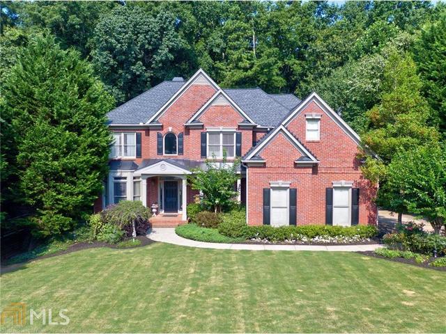 1725 Skymist Way