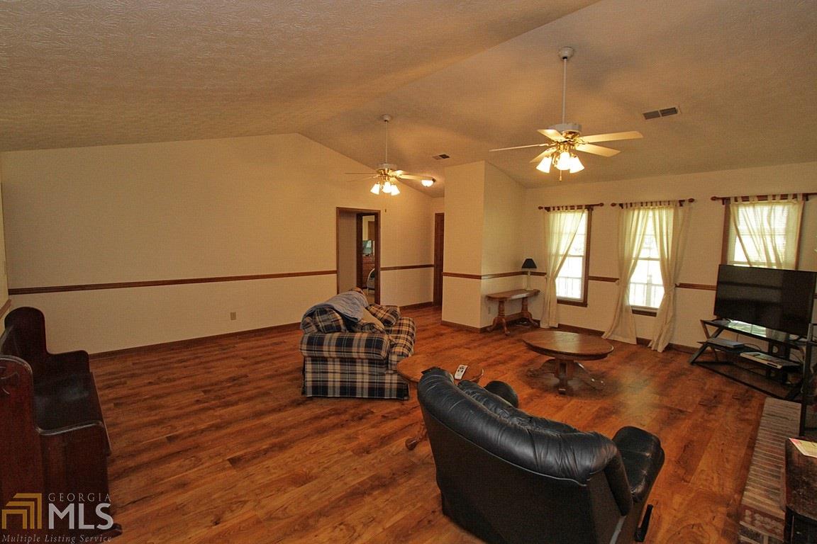 150 Bentridge Ct