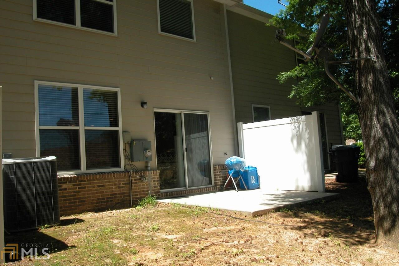 3317 Stanford Cir