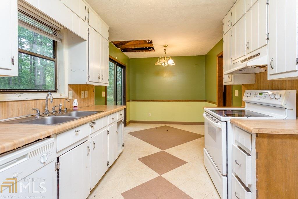 873 Ivydale Ln