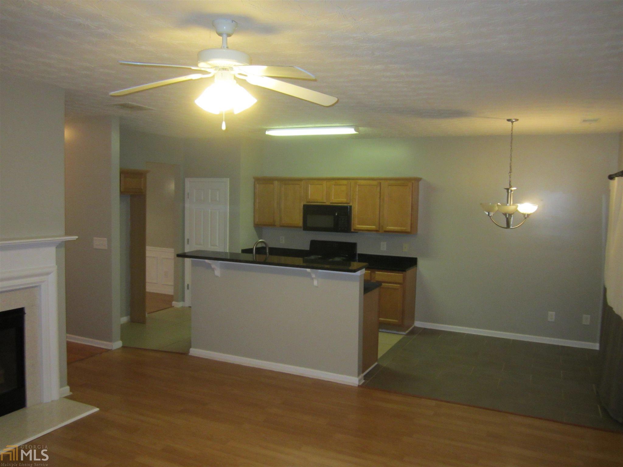 1568 Park Grv