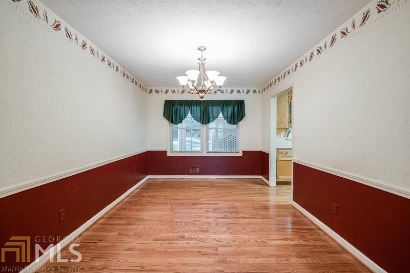 390 Dorsey Cir