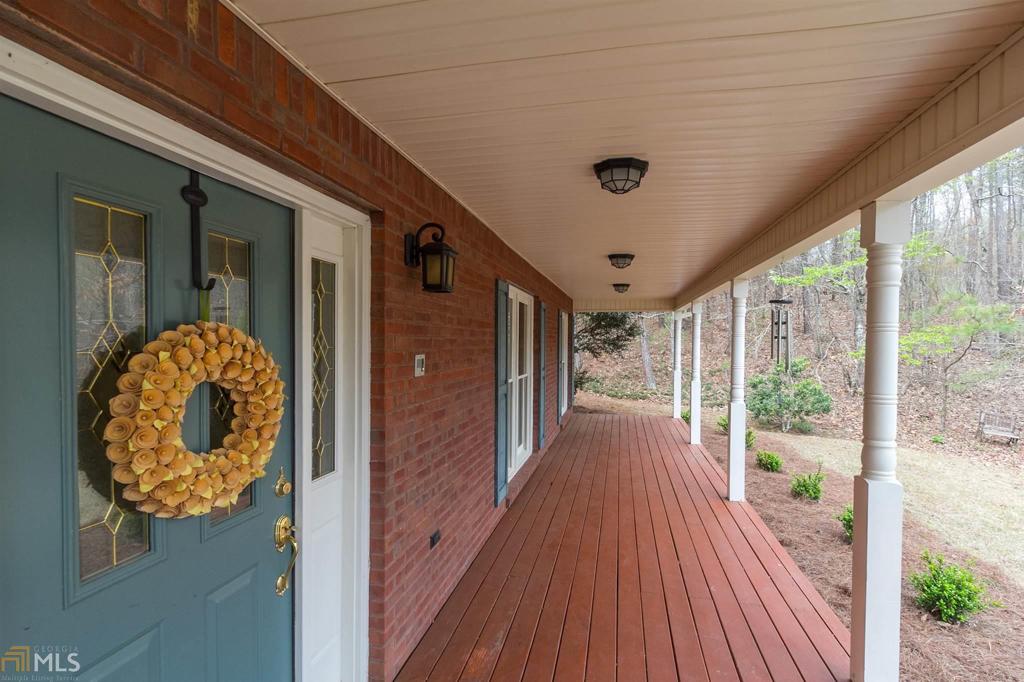 202 Birchwood Dr