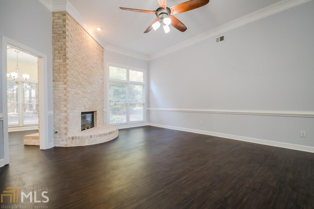3865 Glen Ian Dr