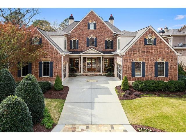 2814 Benson Dr