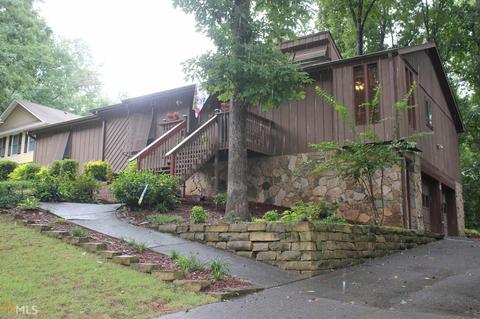 2824 Dellinger Dr