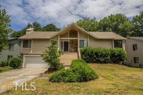 2824 Dellinger Dr