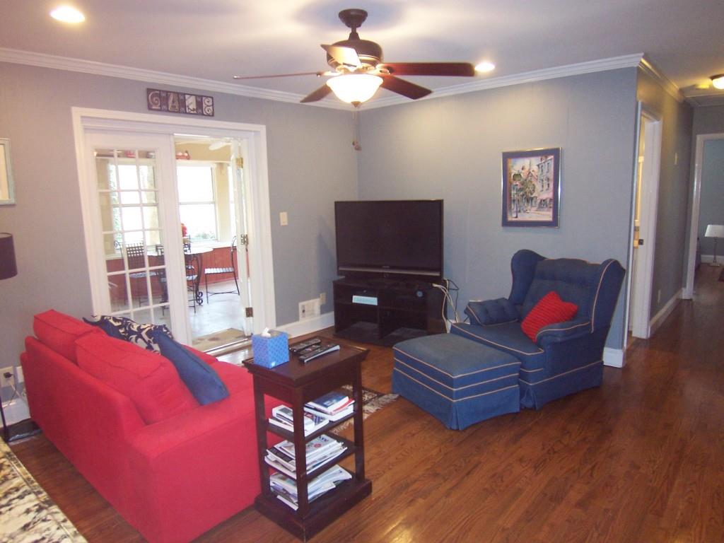 1200 Blackwell Rd