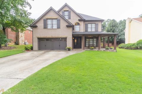2208 Whitehall Dr NE