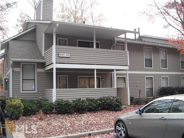 2038 Powers Ferry Trce
