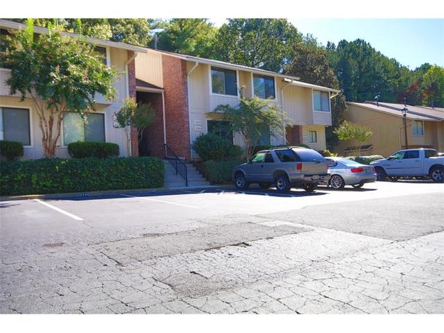 2250 Runnymead Rdg SE