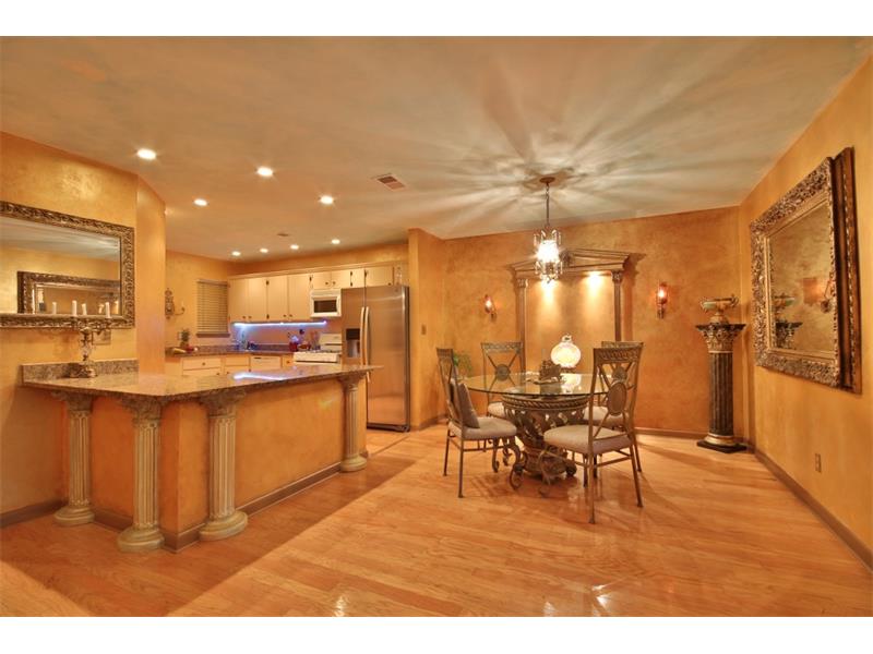 2250 Runnymead Rdg SE