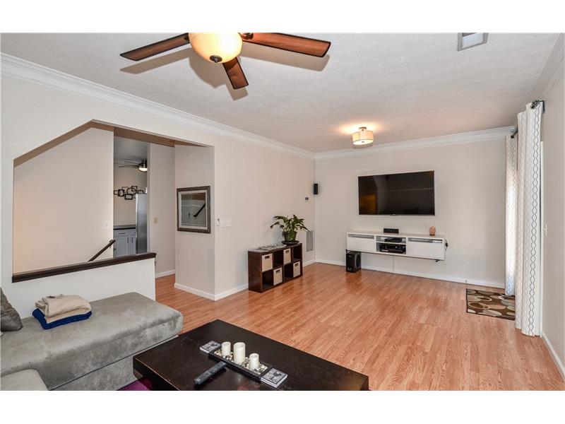 2057 Pinnacle Pointe Dr