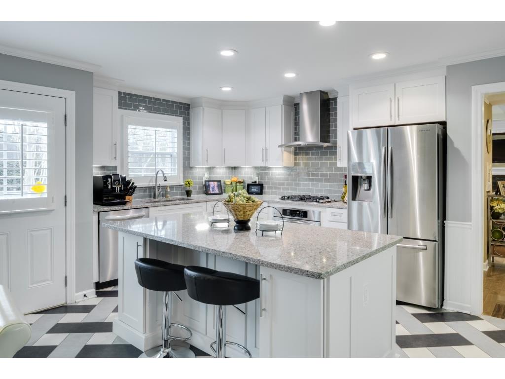 12225 Edenwilde Dr