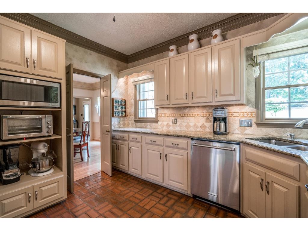 200 Moss Stone Way