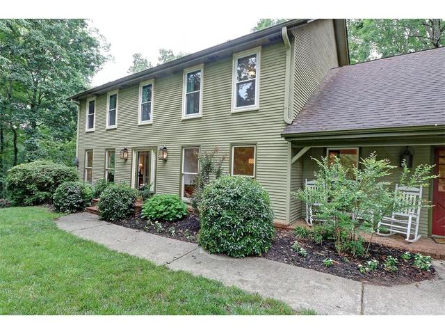 955 Oakhaven Dr