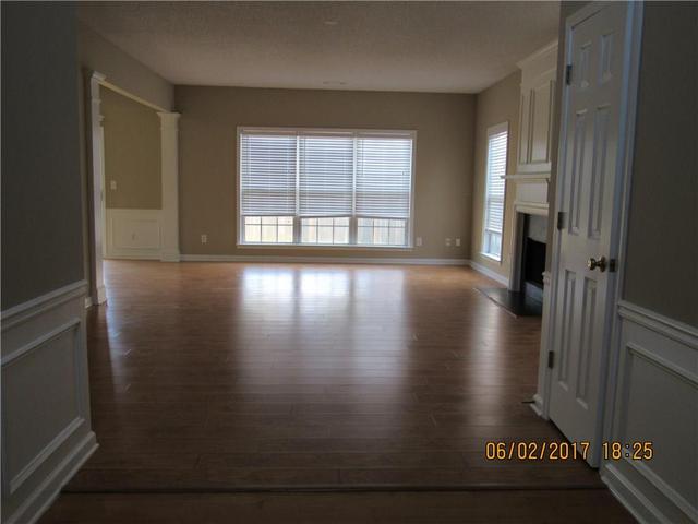 11165 Crosshaven Dr