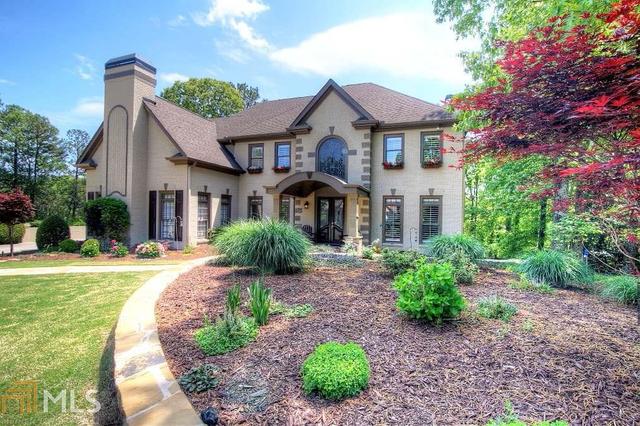1905 River Falls Dr