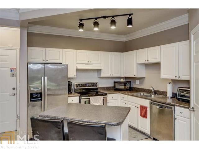 3194 Sarah Lou Dr