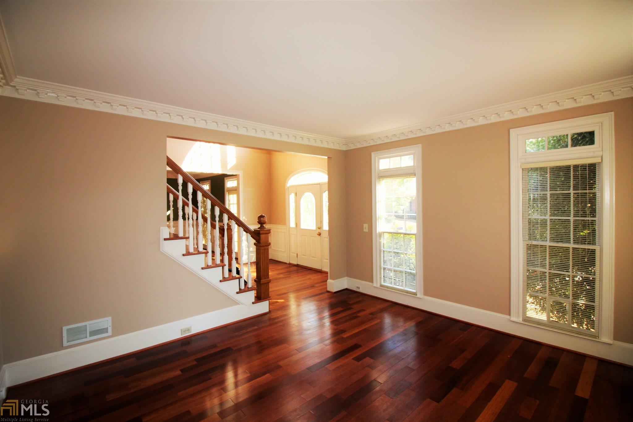 1322 Bromley Dr