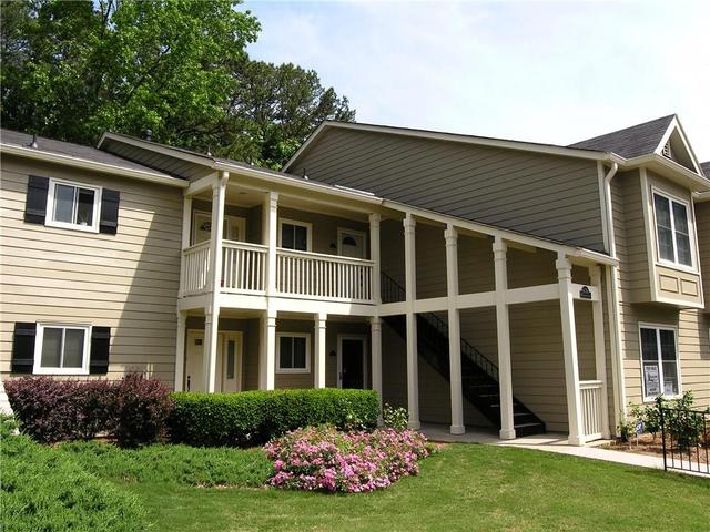 24 Lakes Edge Dr SE