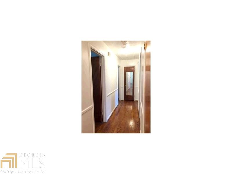 2566 Lucky Valley Dr