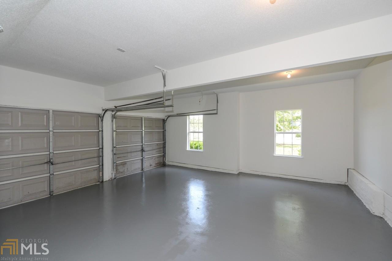 1680 Spring Hill Cv
