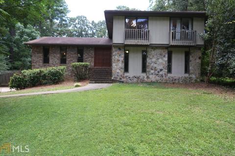 485 Royal Oaks Ter