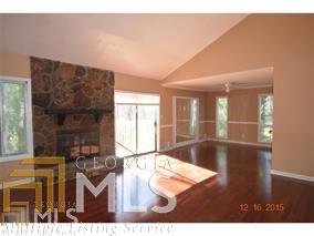 860 Post Road Cir