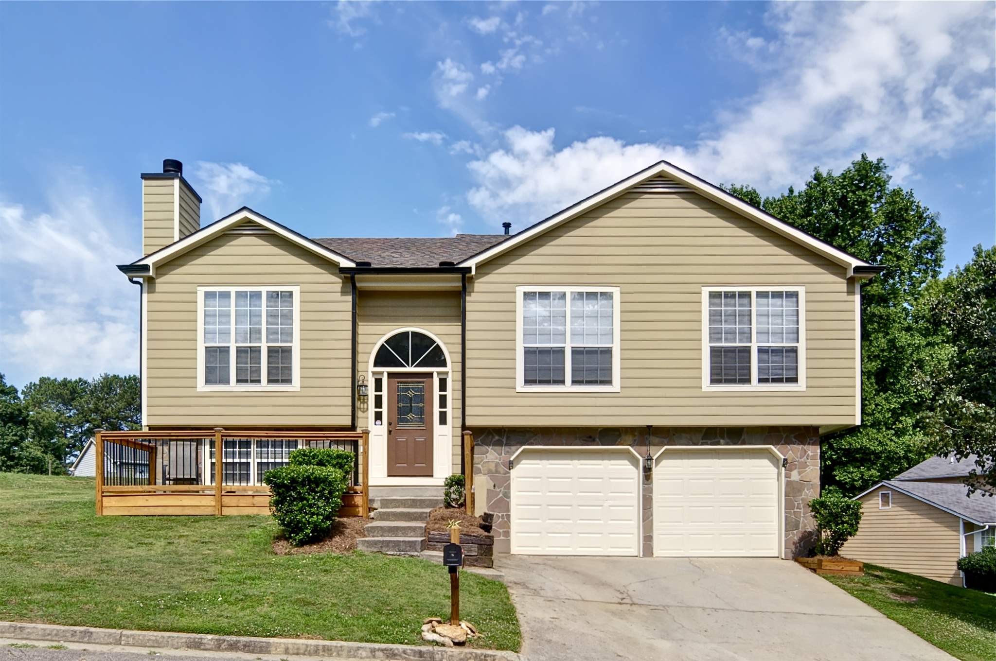 For Sale: 1397 Stoneleigh Way Stone Mountain, GA 30088