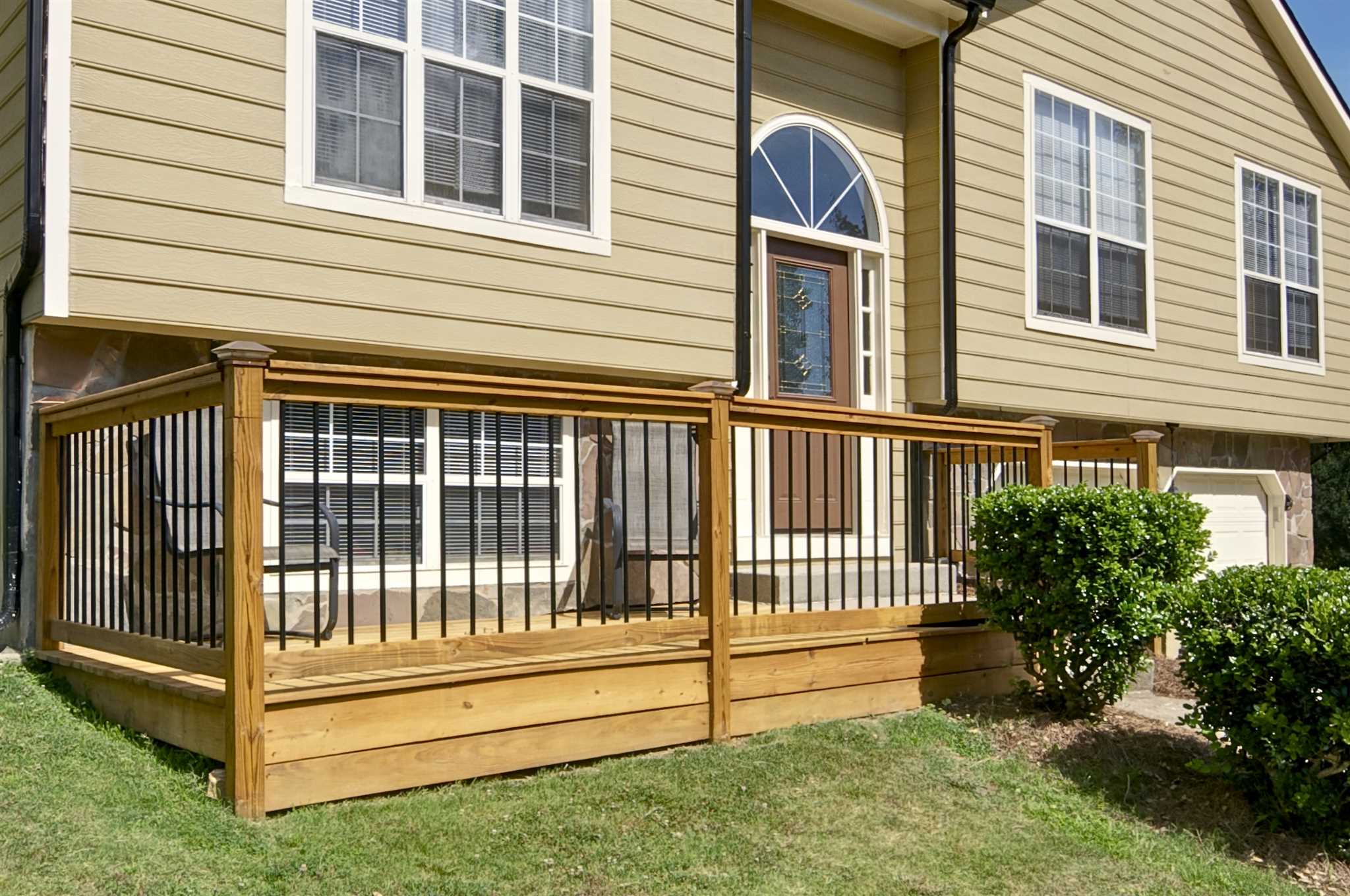 For Sale: 1397 Stoneleigh Way Stone Mountain, GA 30088