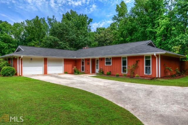 745 Smyrna Rd SW