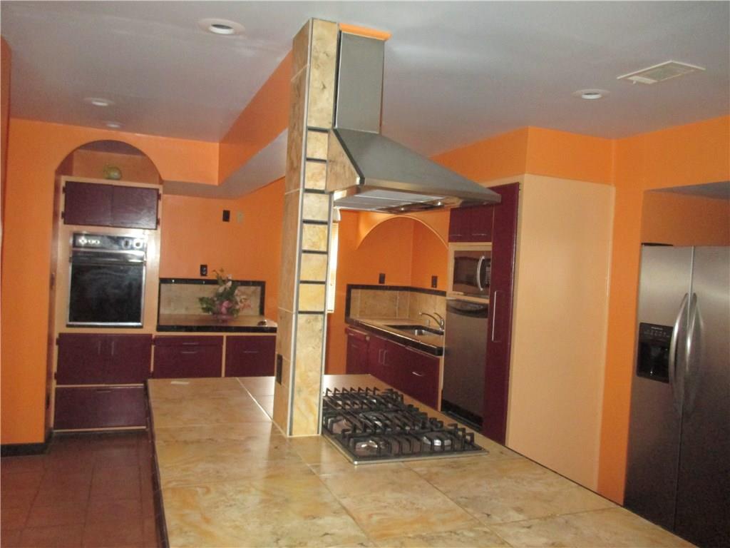 2271 Marshes Glenn Dr
