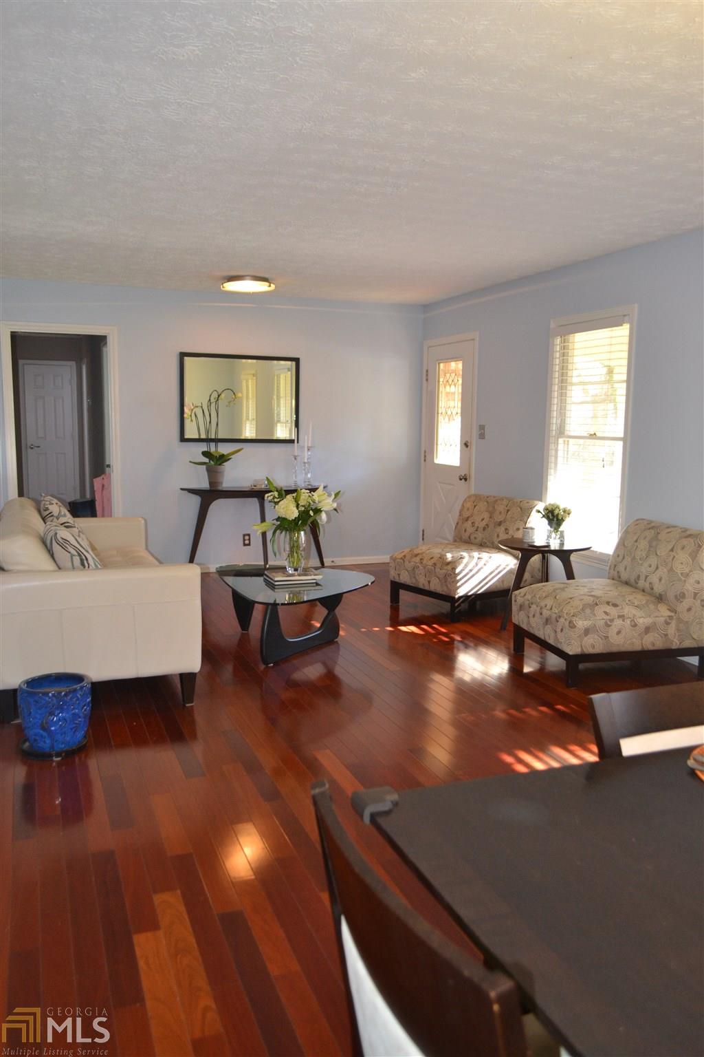 3606 Woodberry Dr
