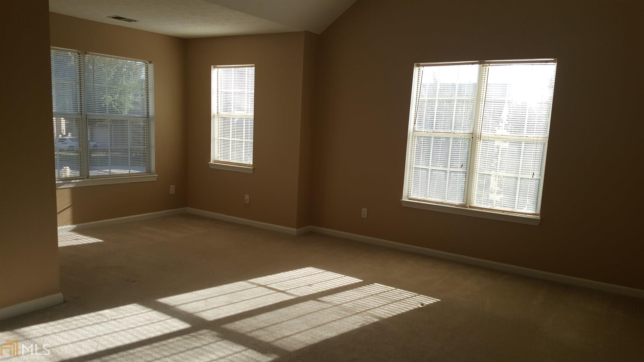 3630 Montrose Pond Walk