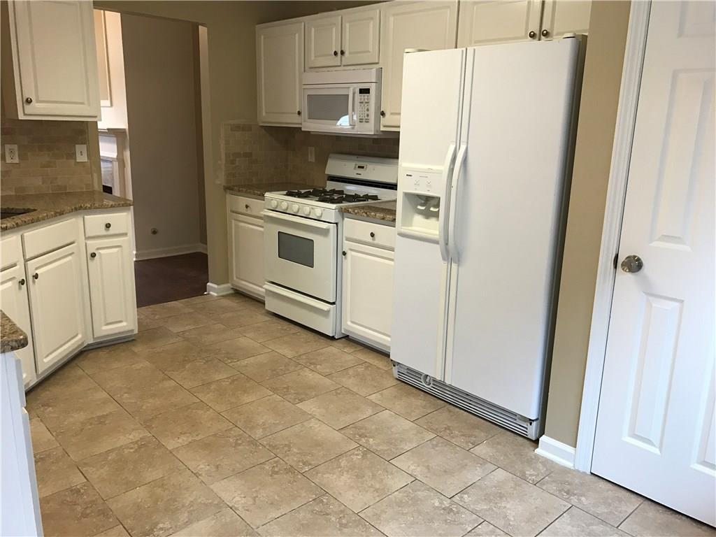 6069 Autumn View Trl NW