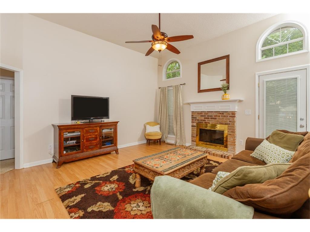 341 Franklin Ln