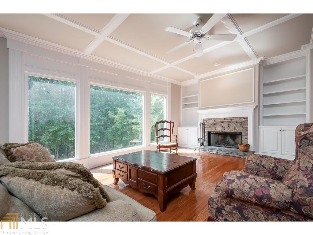 9295 Old Preserve Trl