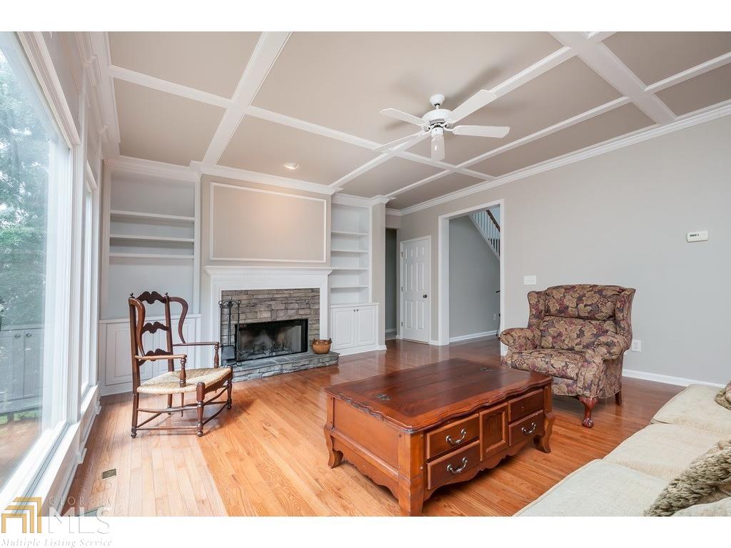 9295 Old Preserve Trl