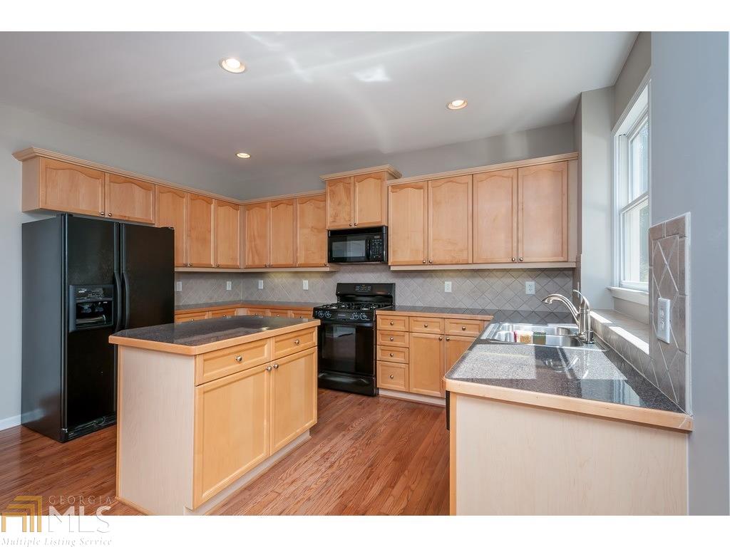 9295 Old Preserve Trl