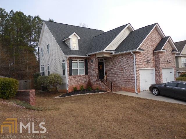 211 Stoney Point Cv