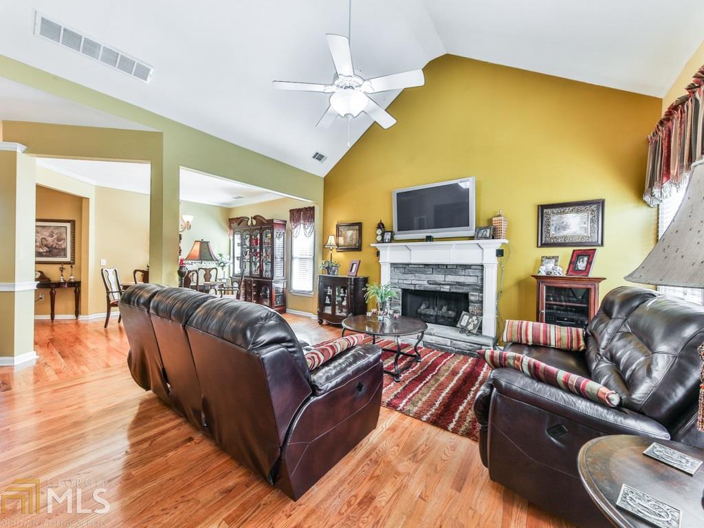 3081 Woodbridge