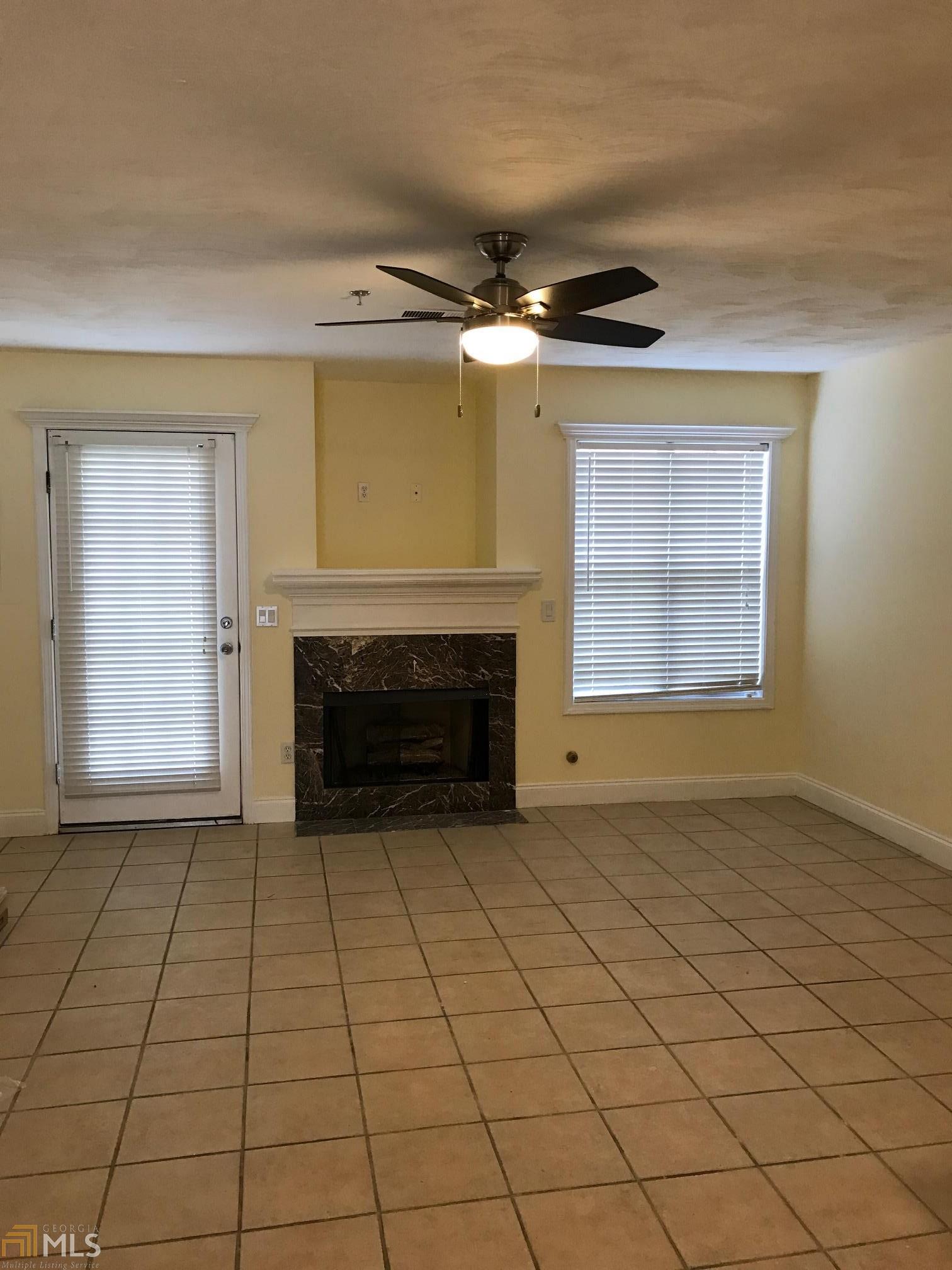 115 N Etowah Ln