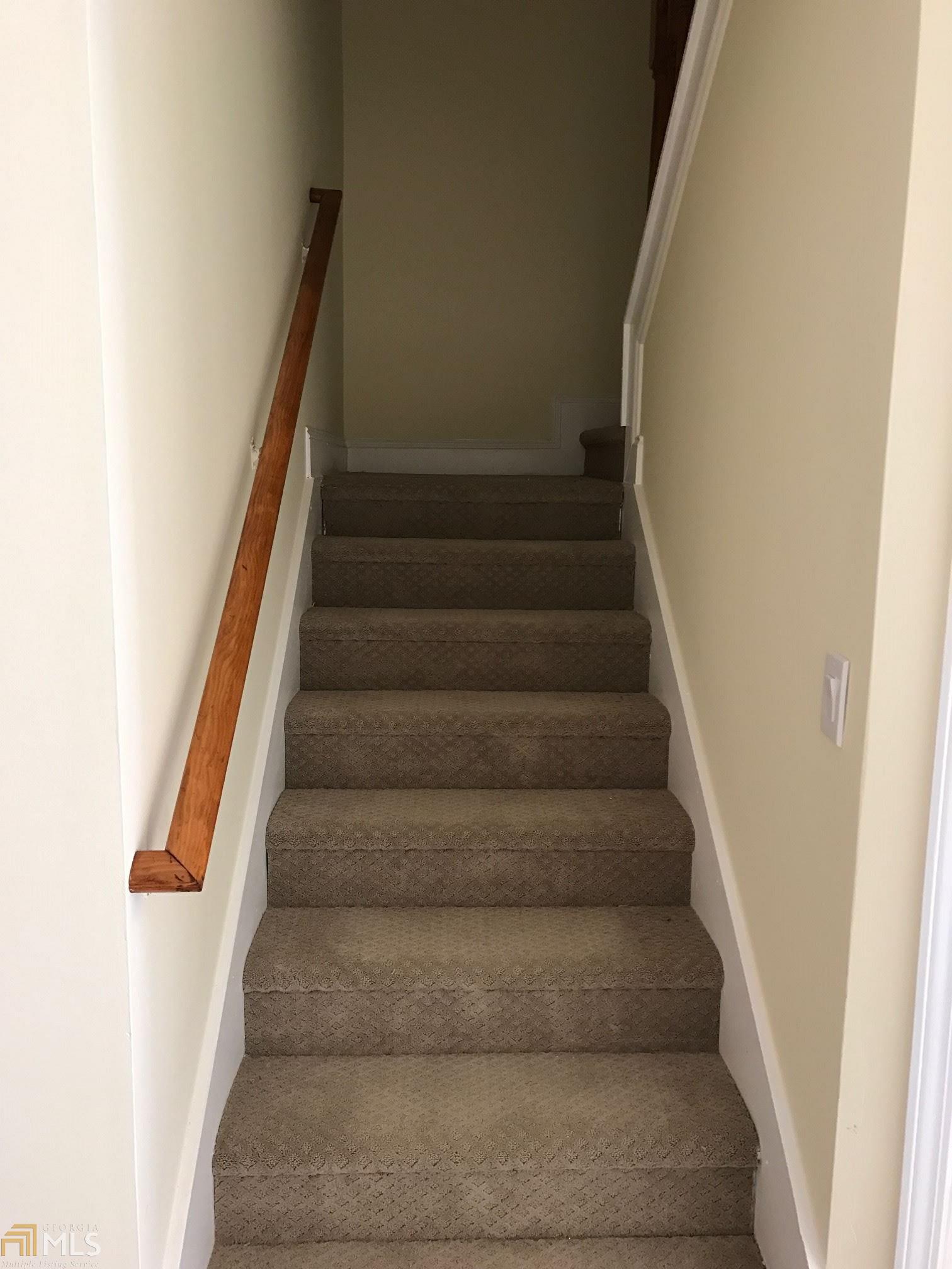 115 N Etowah Ln