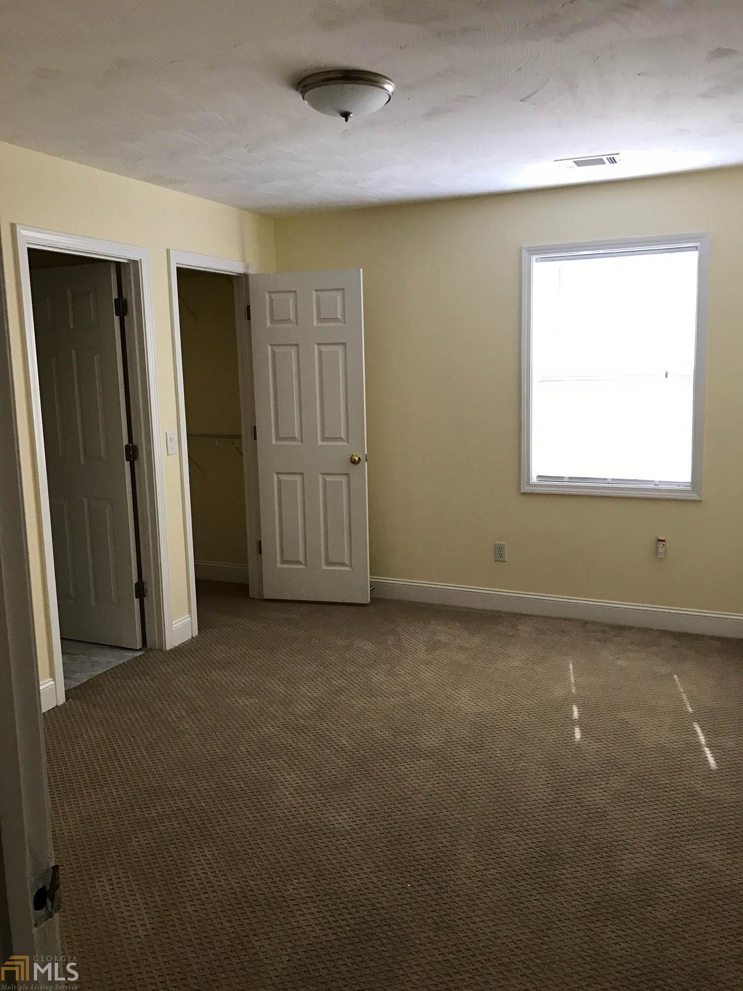115 N Etowah Ln